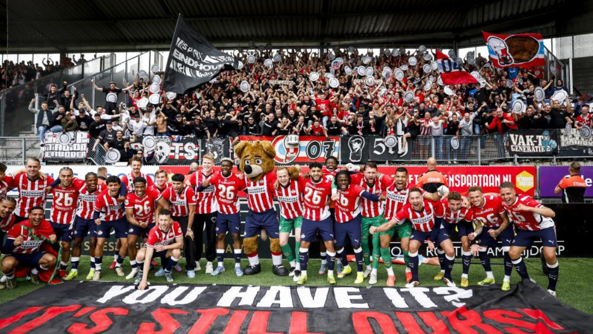 Hollanda’da şampiyon PSV