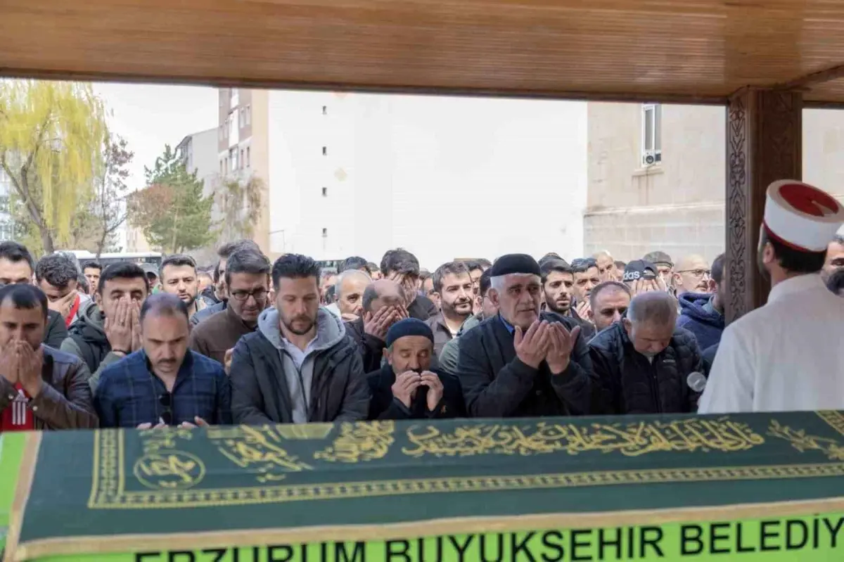İbrahim Selamet Son Yolculuğuna Uğurlandı