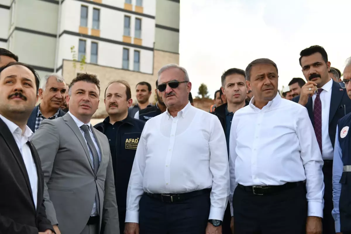 İçişleri Bakan Yardımcısı Karaloğlu: Depremin yaraları sarılıyor