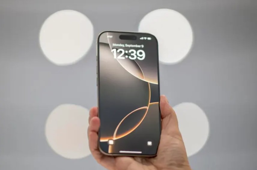 iPhone 17 Air tasarımıyla öne çıkarken pil konusunda sınıfta kalabilir