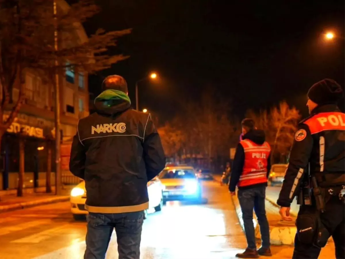 Isparta’da Trafik Denetimi: 12 Sürücüye Ceza
