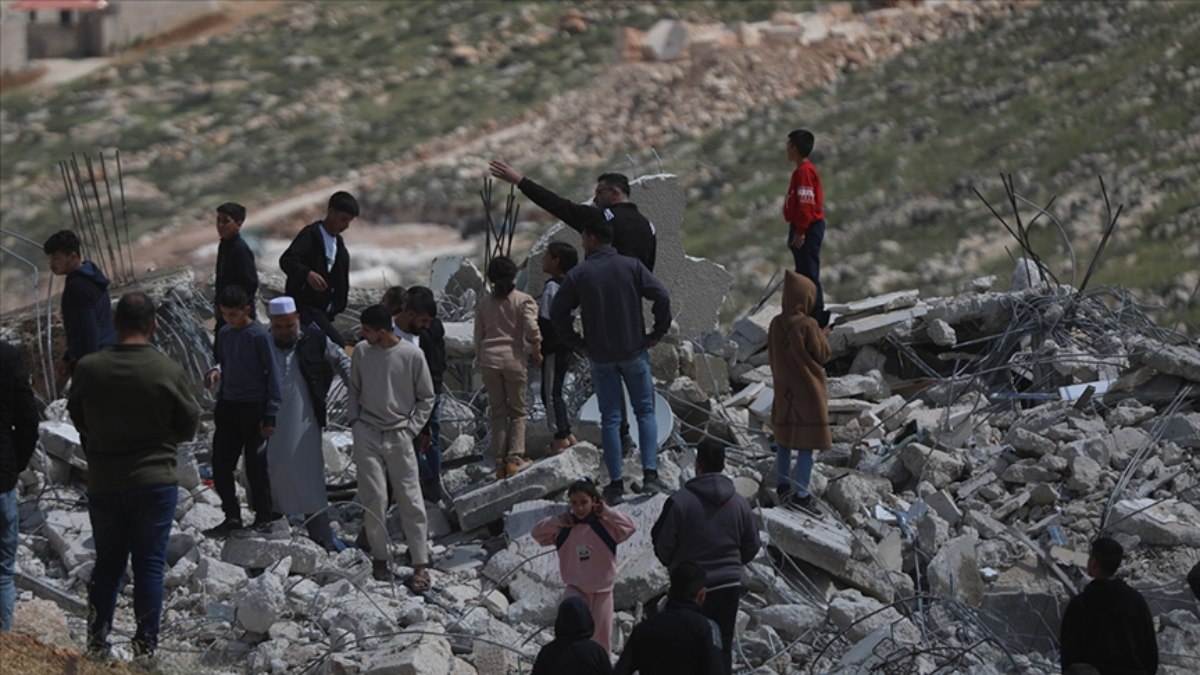 İsrail ordusu, Batı Şeria’da Filistinlilere ait 106 ev için yıkım kararı aldı