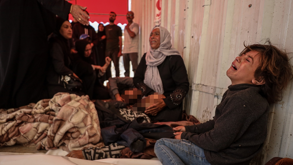 İsrail’den Gazze’ye kanlı saldırı: 100’den fazla ölü