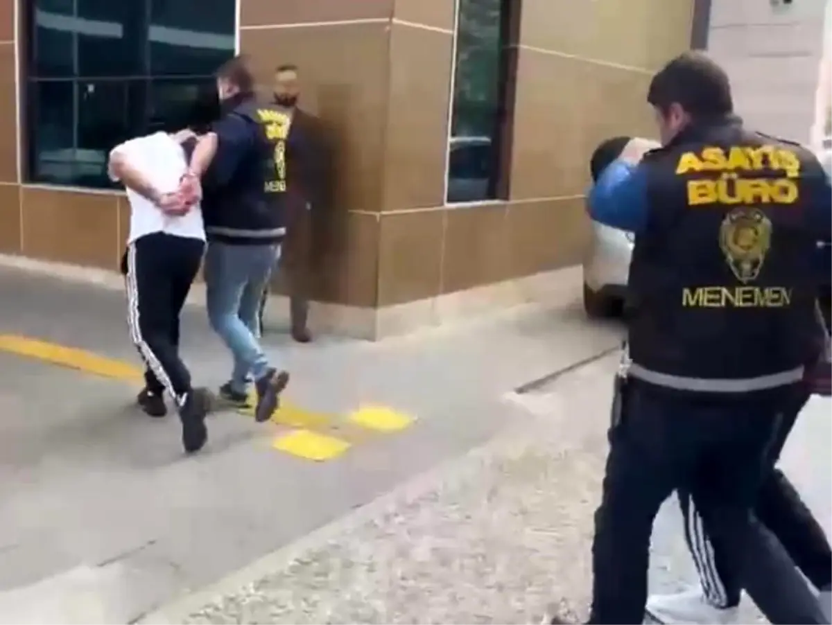 İzmir’de Silahlı Saldırganlar Yakalandı