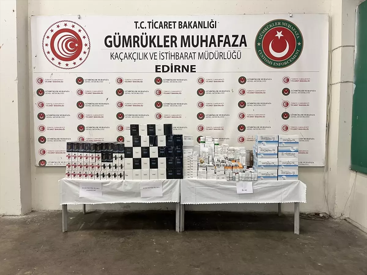 Kaçak Ürün Taşıyan Tır Durduruldu