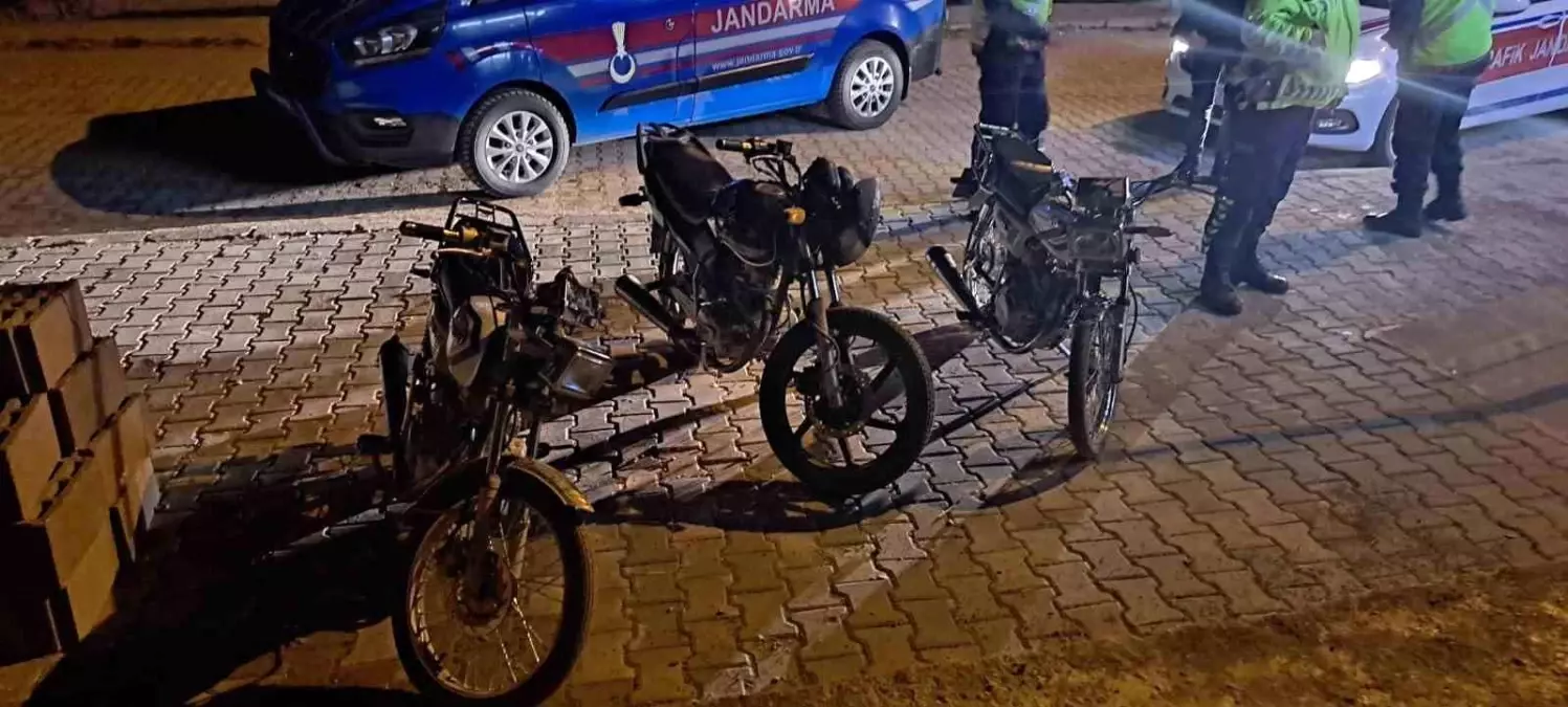 Kaman’da Gürültü Yapan Motosiklet Sürücülerine Ceza