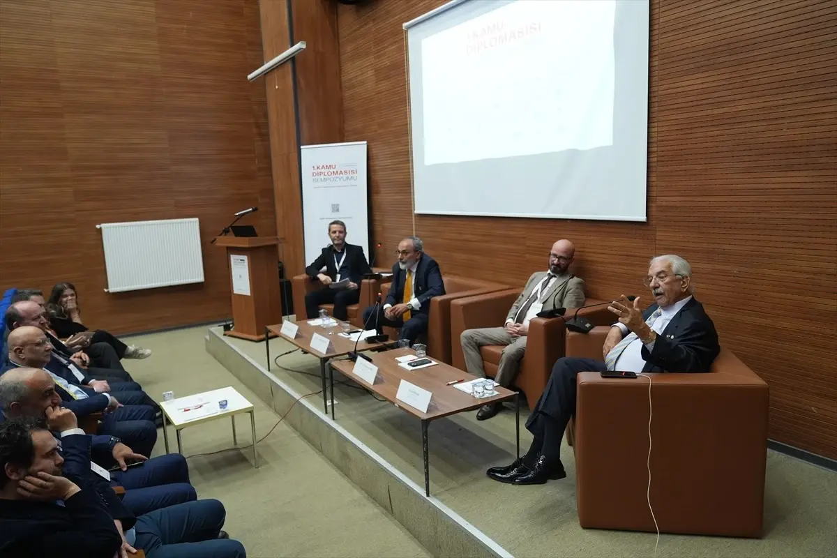 Kamu Diplomasisi Sempozyumu Sona Erdi