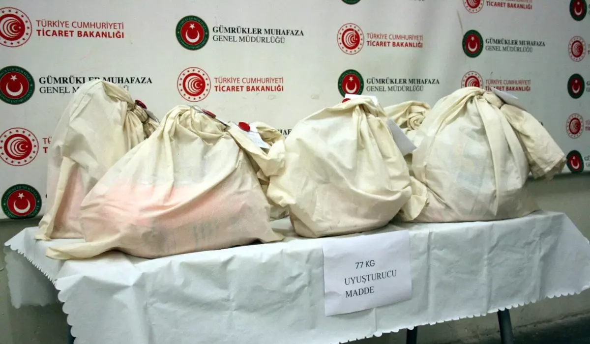 Kapıkule’de Uyuşturucu Operasyonu: 77 Kilo Hap Ele Geçirildi