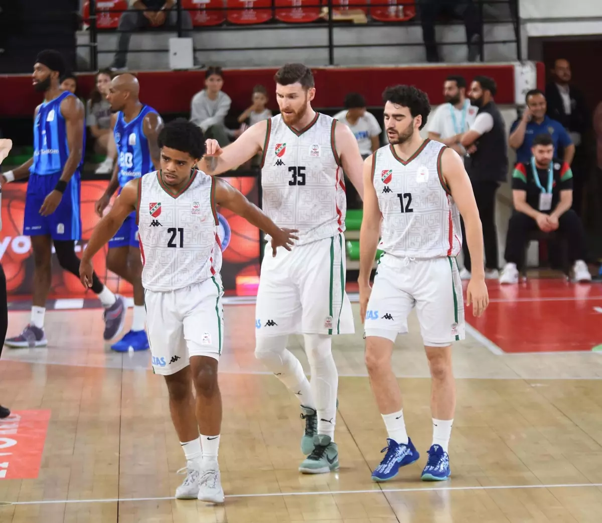 Karşıyaka Tofaş ile Sezonu Kapatıyor