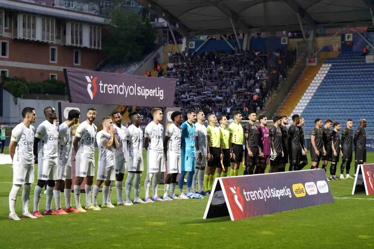 Kasımpaşa – Trabzonspor Maçı Başladı