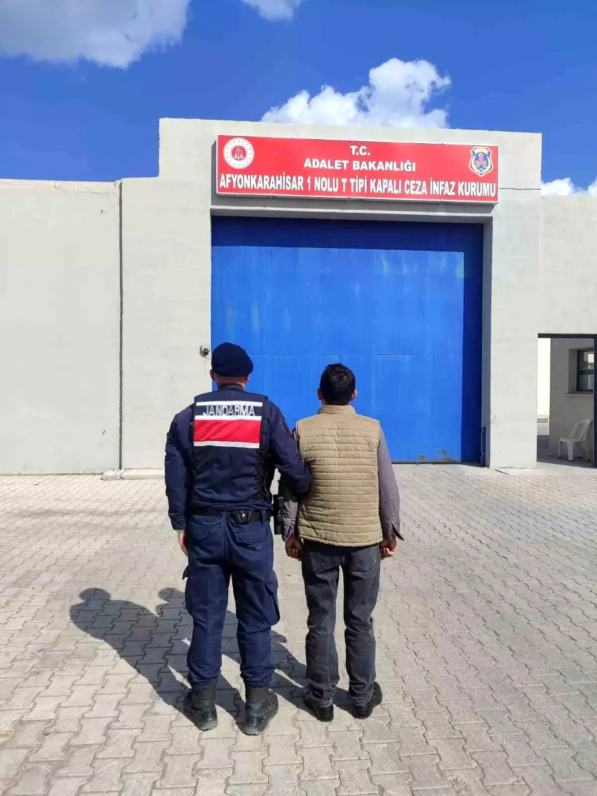Kasten Yaralama Suçundan Aranan Şahıs Yakalandı