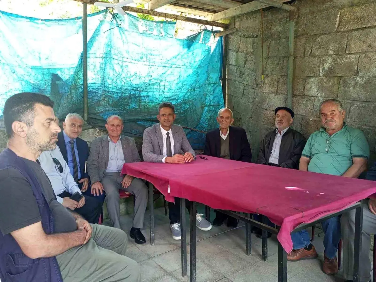 Kaymakam Kaya, Köylerde Ziyaret Gerçekleştirdi