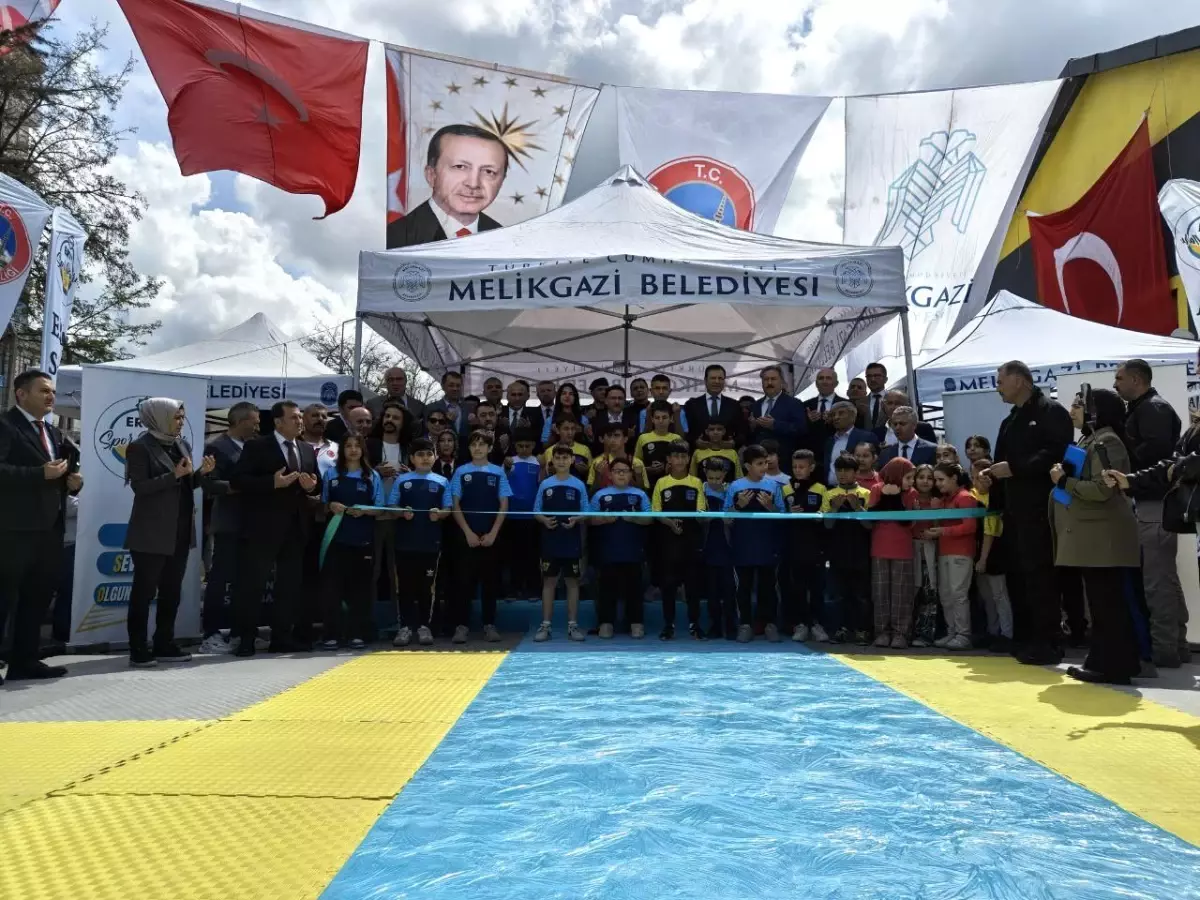 Kayseri’de 53. ERVA Spor Okulları Açıldı