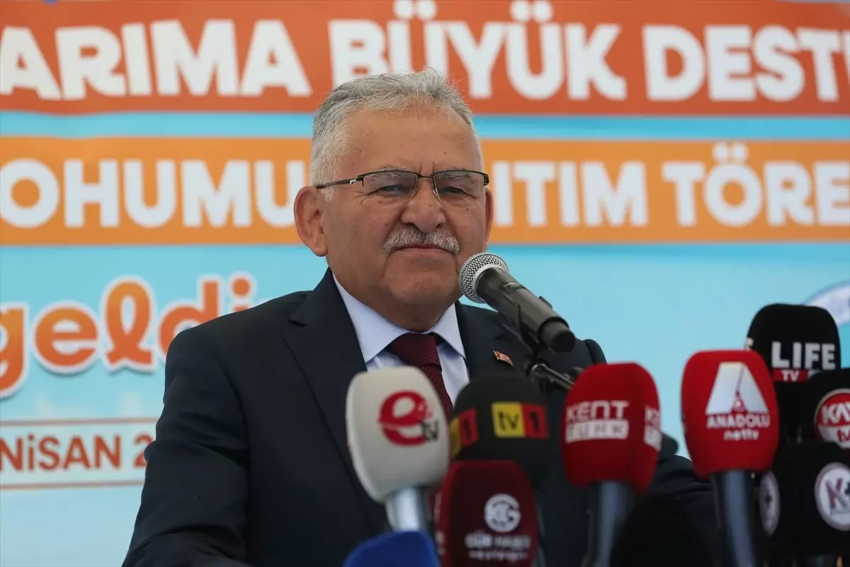 Kayseri’den Çiftçilere 4 Bin Ton Tohum Desteği