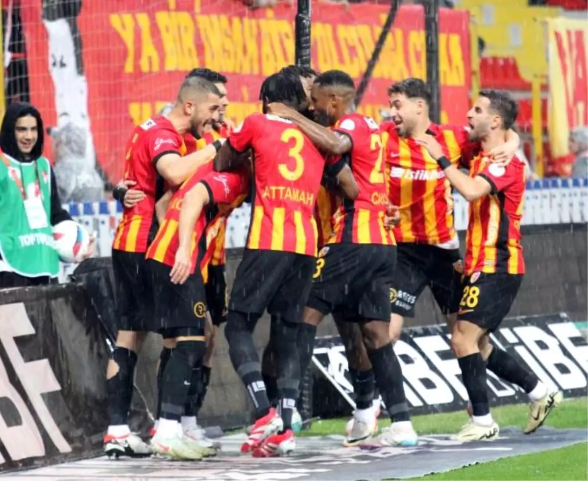 Kayserispor Ligde Kalmayı Garantiledi