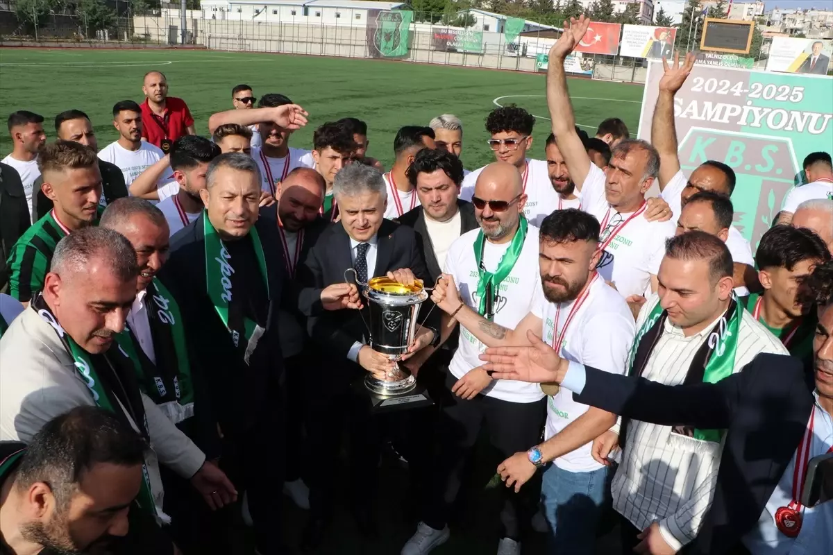 Kilis Belediyespor TFF 3. Lig Kupasını Aldı