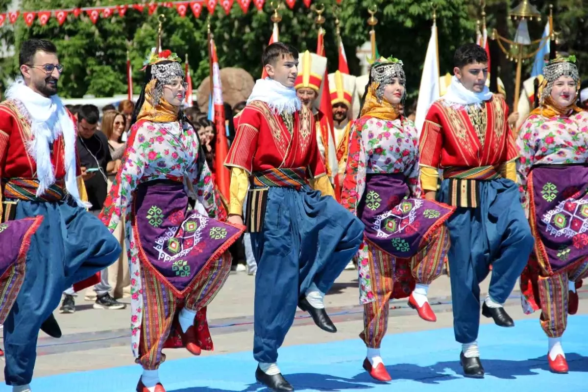 Kırıkkale ve Çorum’da 19 Mayıs Coşkuyla Kutlandı