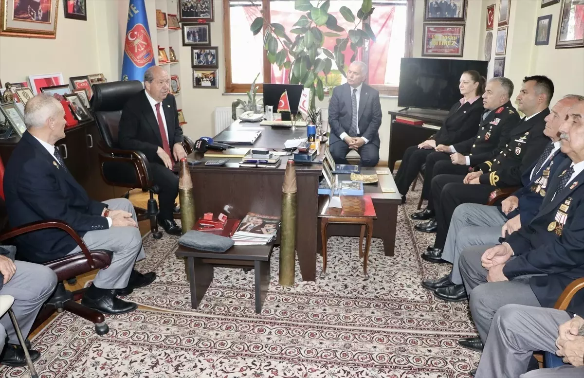 KKTC Cumhurbaşkanı Ersin Tatar, Trabzon’da Kıbrıs gazileriyle bir araya geldi Açıklaması