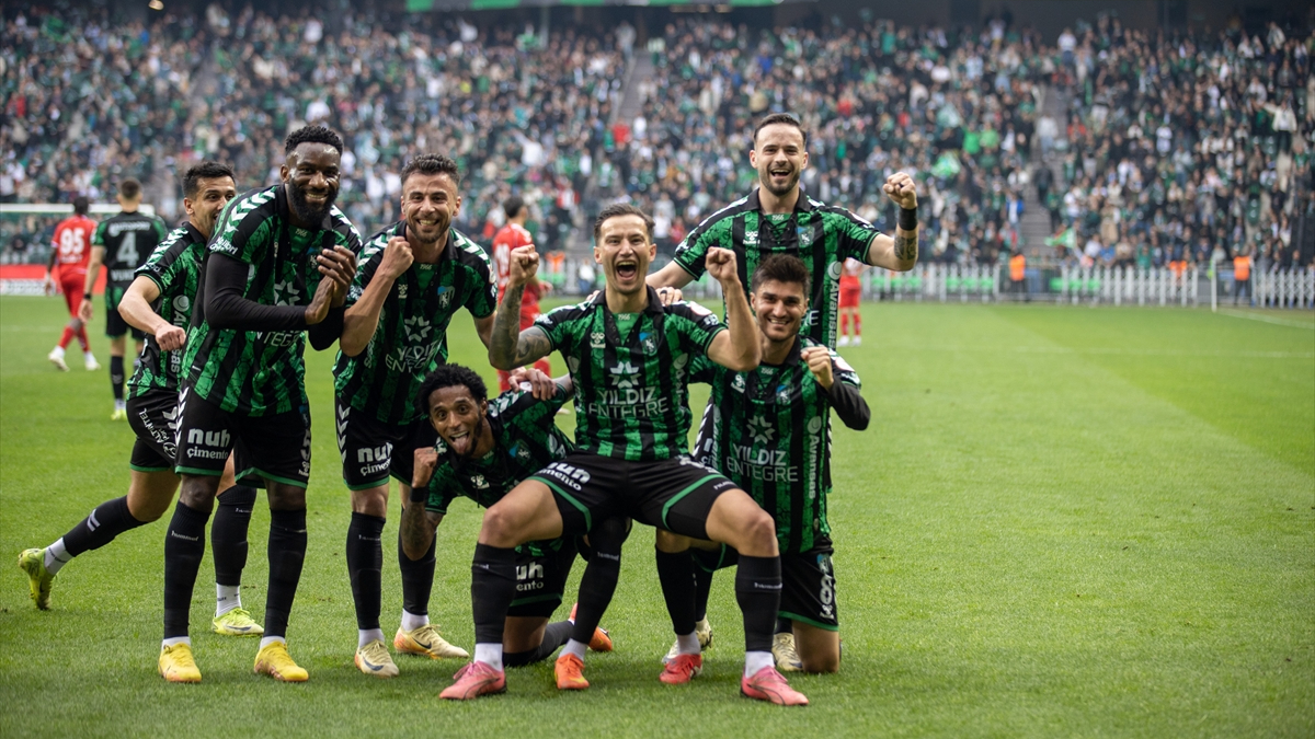 Kocaelispor, Ankara Keçiörengücü’ne 4 attı
