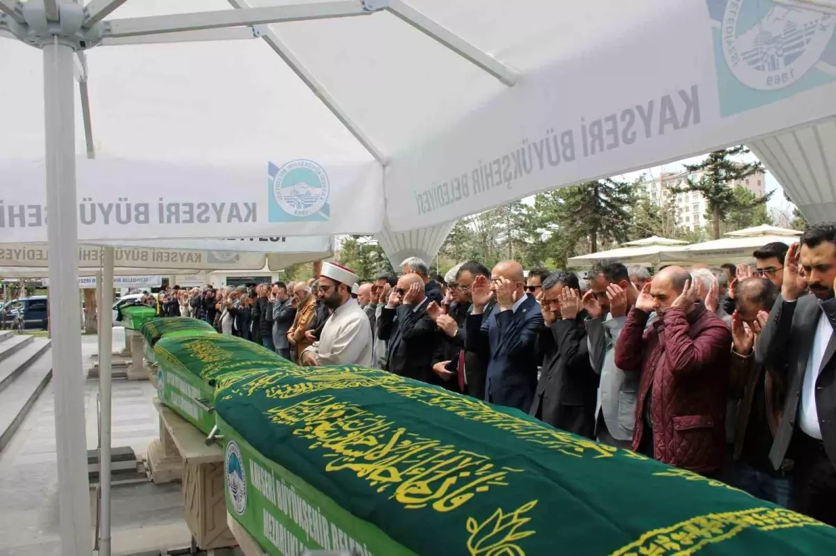 Kocasinan Belediye Meclis Üyesi Ahmet Turan Özkan Son Yolculuğuna Uğurlandı