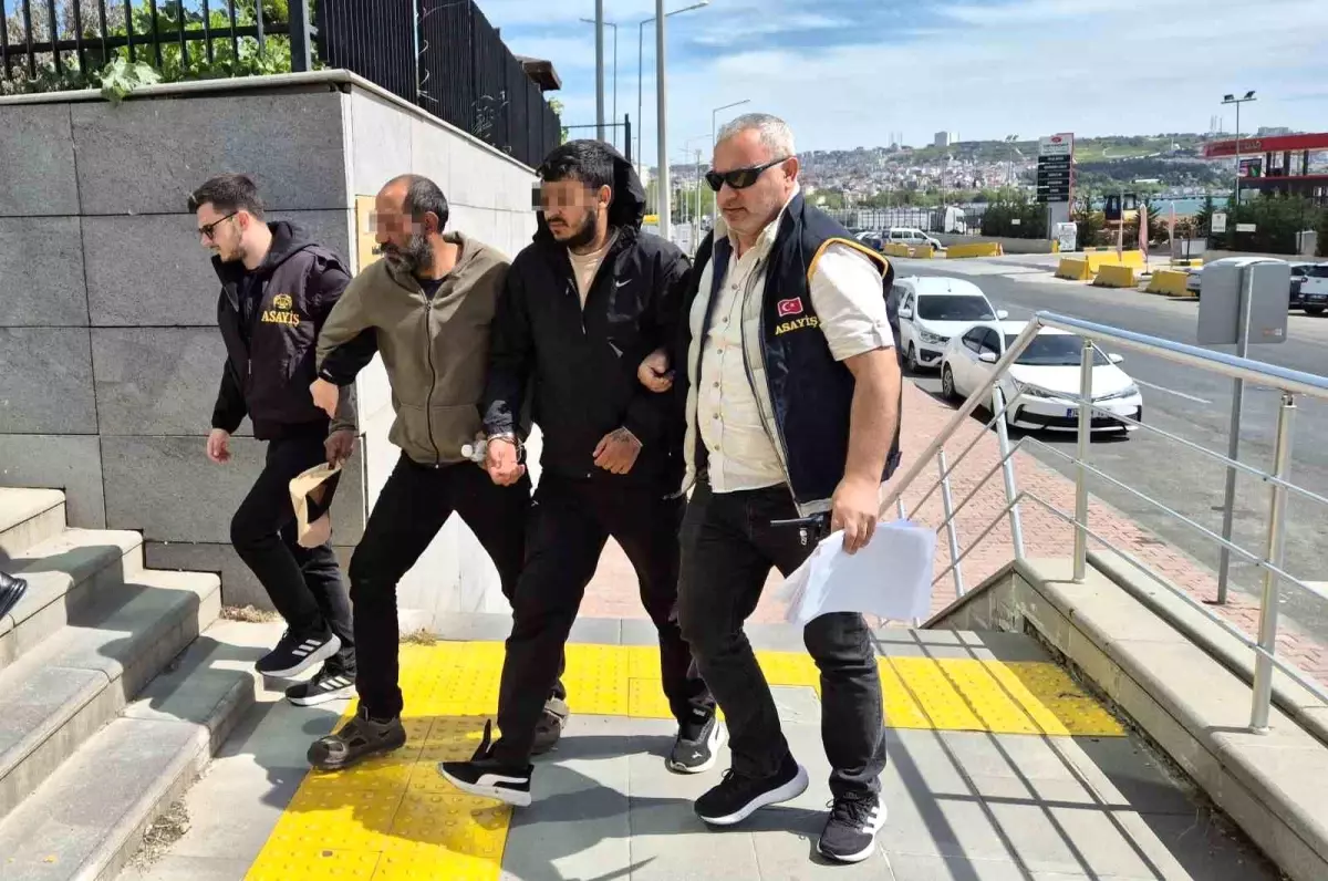 Komşu Çocuk Tarafından Bıçaklanan Kadın Ağır Yaralı
