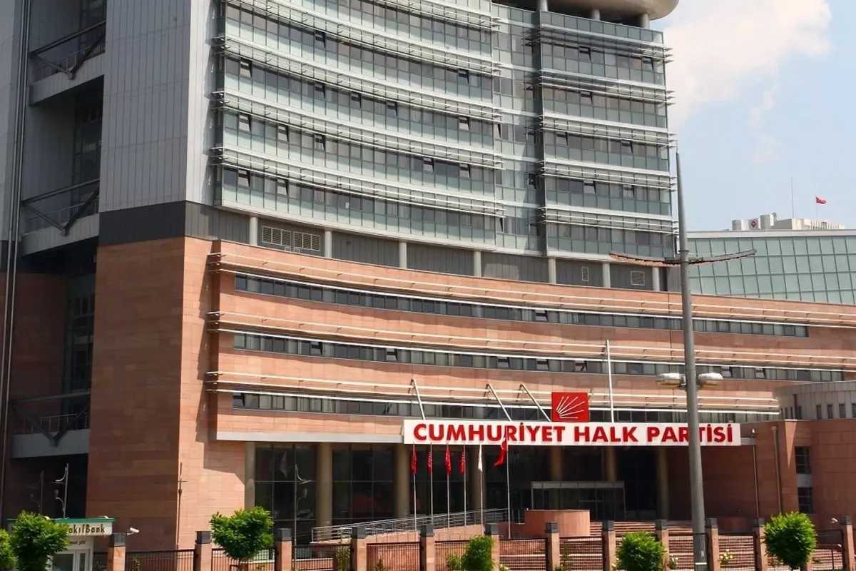 Konya’da miting için çalışan CHP’li yöneticilere silahlı saldırı
