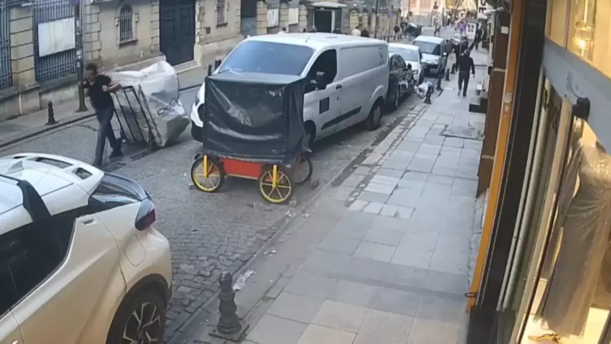 Kuyumcudan Çöpe Atılan Pırlantalar Kurtarıldı