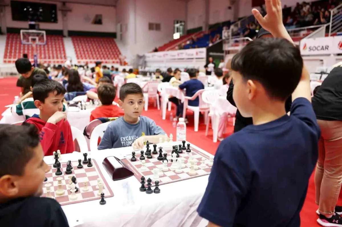 KYME Satranç Turnuvası’nda Aliağalı Sporcular Niteleyici Başarılar Elde Etti
