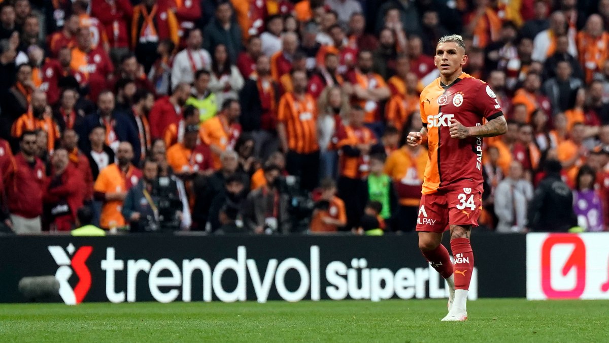 Lucas Torreira’dan art arda 4 maçta gol