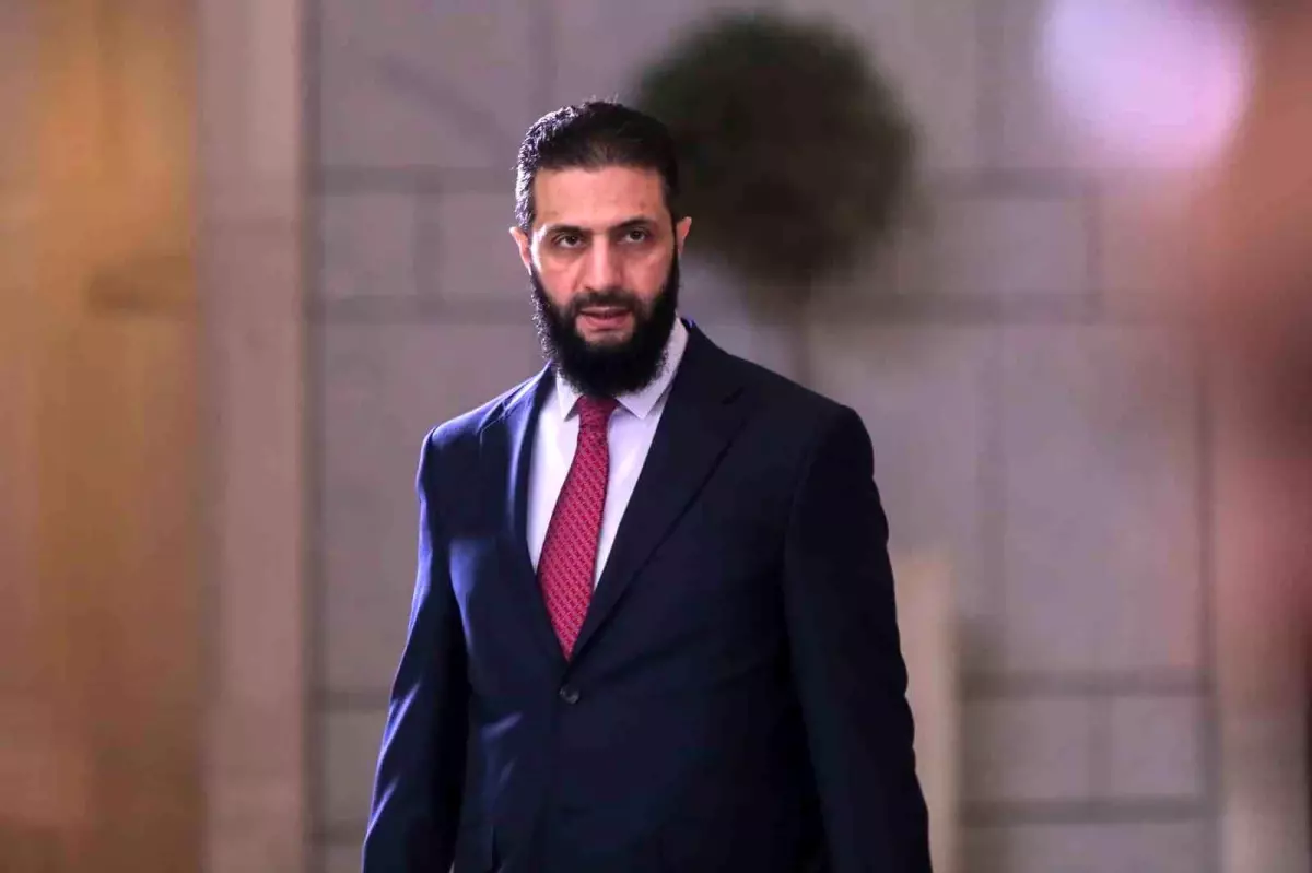 Macron ve Şara Paris’te Buluşacak