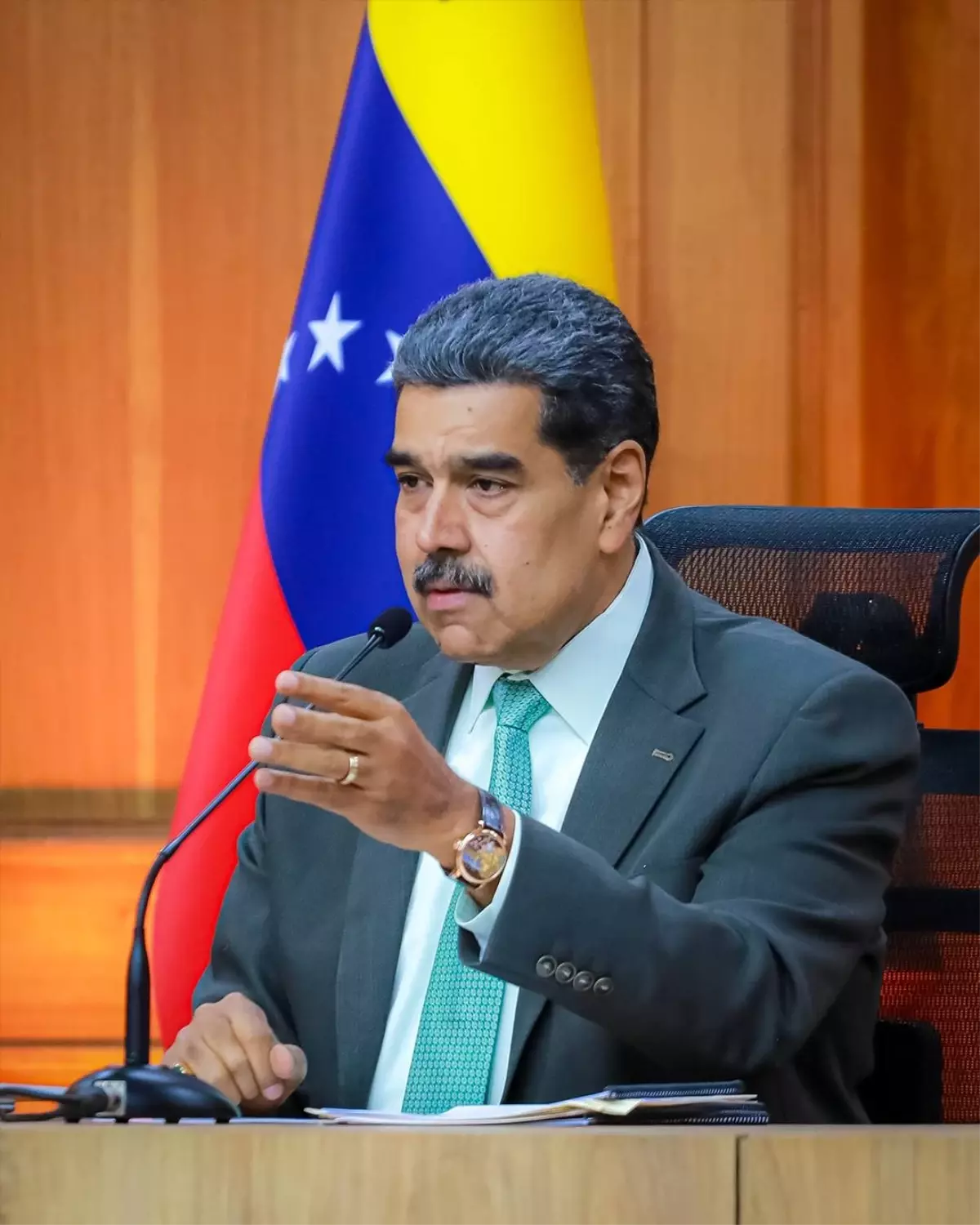Maduro’dan Kolombiya’ya Uyarı