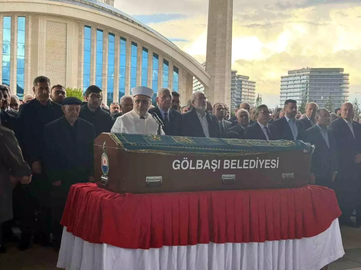 Mehmet Ekici Son Yolculuğuna Uğurlandı