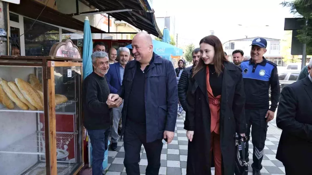 Milletvekili Ayhan Gider, Çanakkale’deki Esnafları Ziyaret Etti