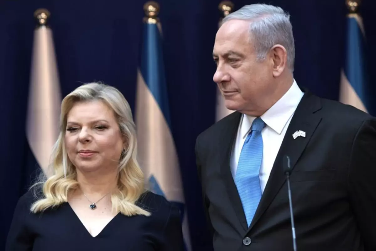Netanyahu’nun eşi taciz suçlamasıyla hakim karşısına çıktı