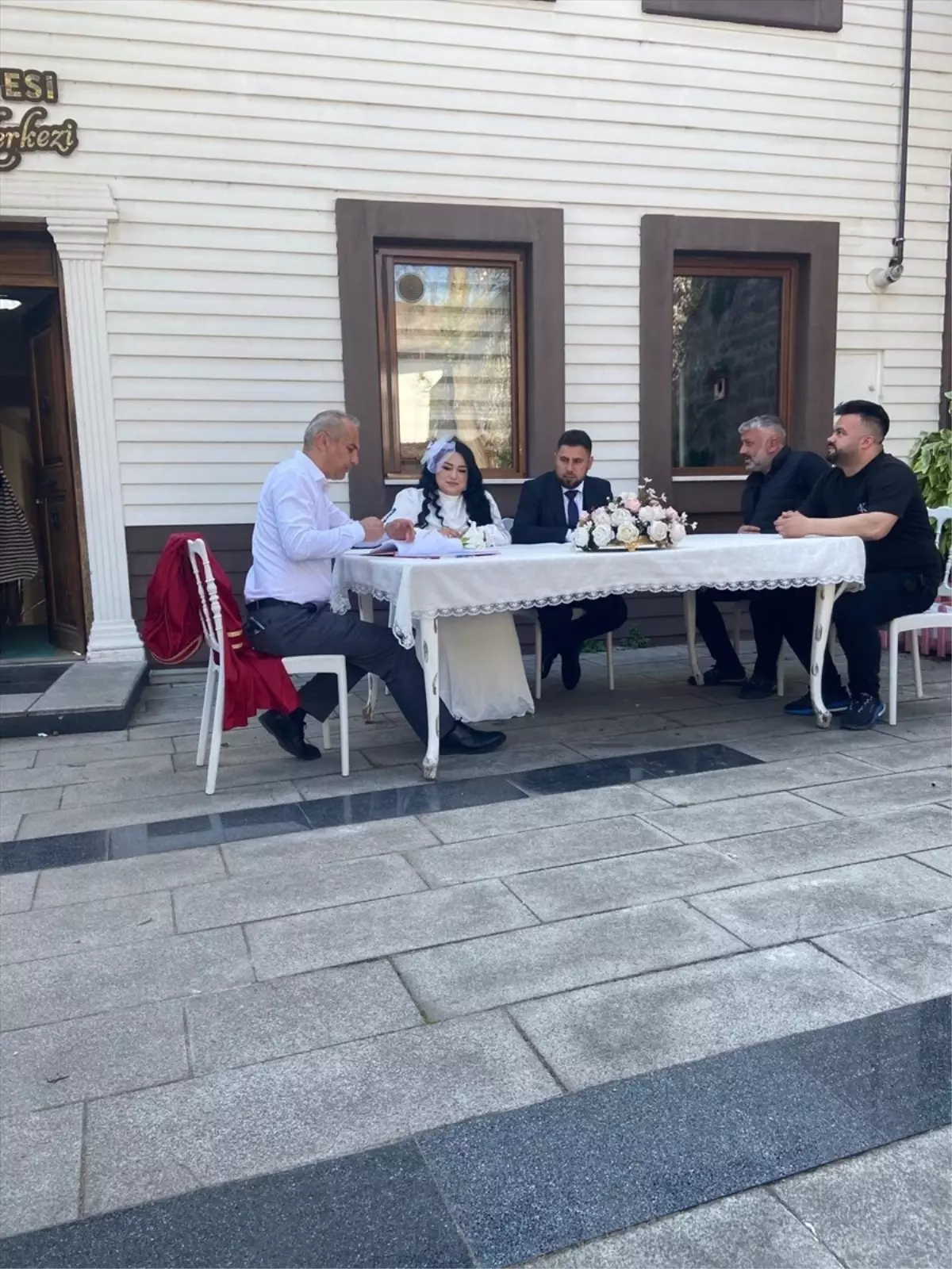 Niksar’da 16 çift, özel tarihte evlendi