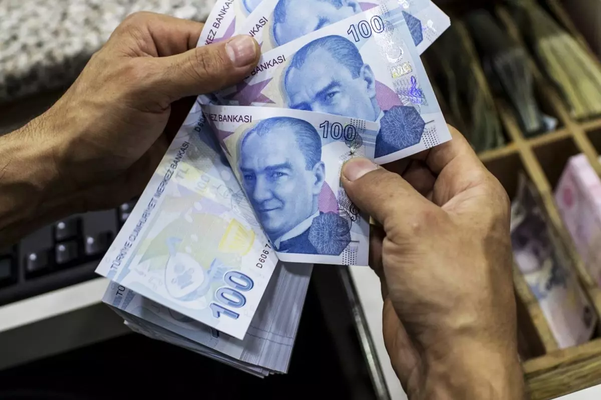 Öğretmen, polis, profesör! İşte zamlı memur maaşları