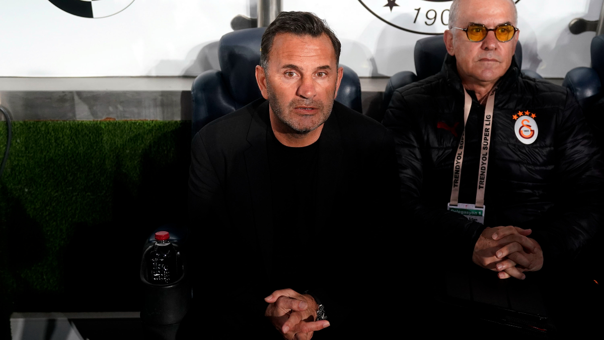 Okan Buruk’tan futbolculara ‘çifte kupa’ uyarısı