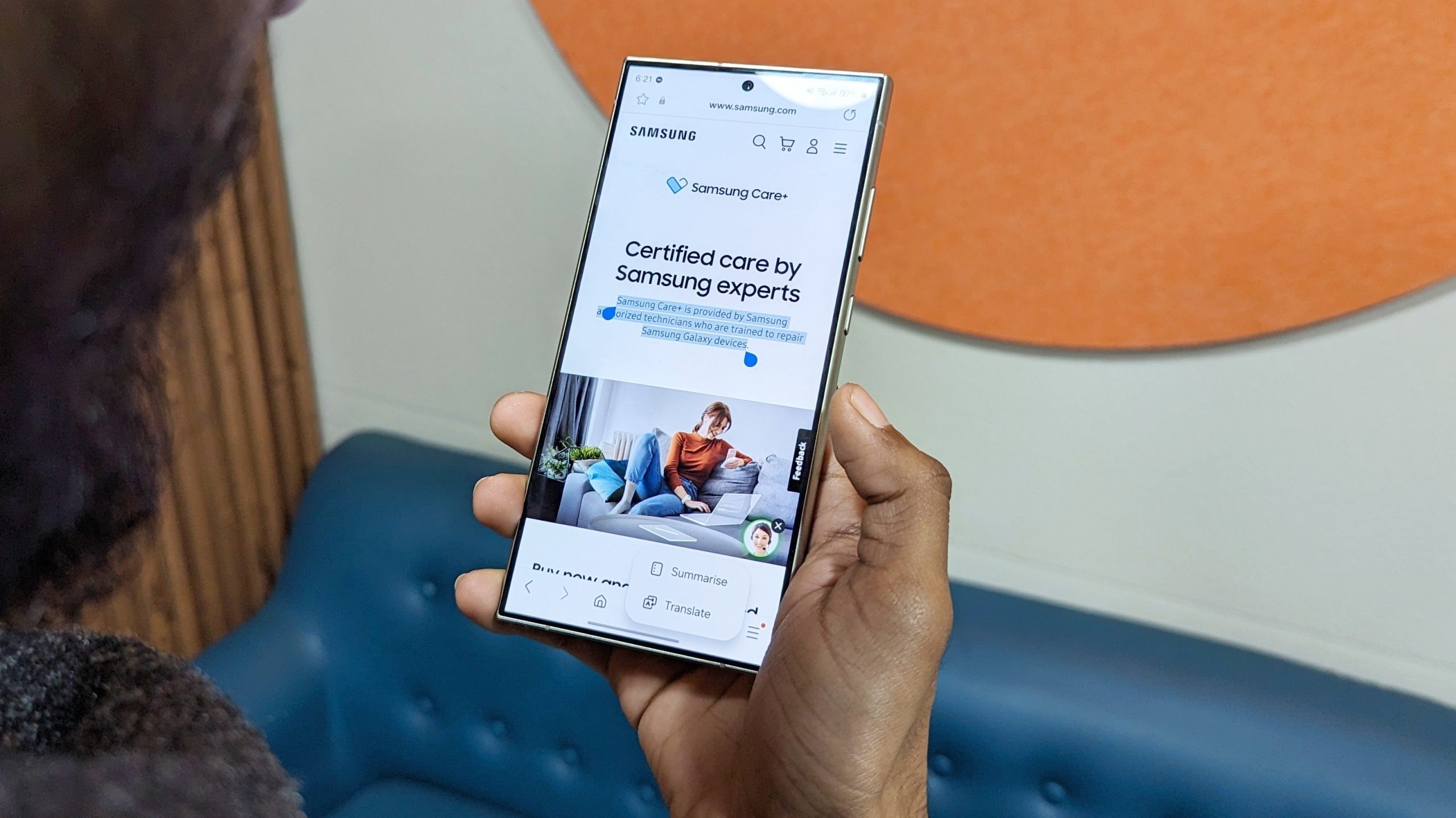Orta seviye kullanıcıların yapay zekâ özelliklerine erişebildiği açığı Samsung yamadı
