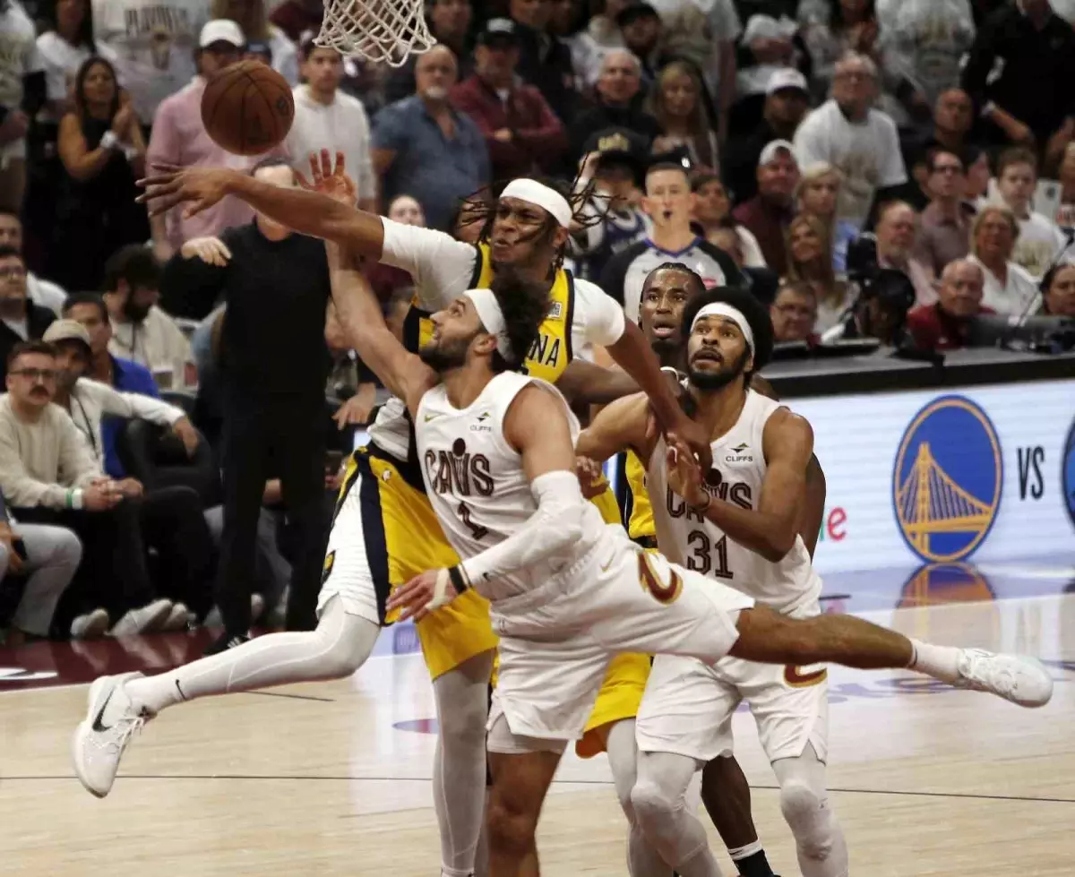 Pacers, Cavaliers’ı Son Saniyede Yenerek Seriyi 2-0 Yakaladı
