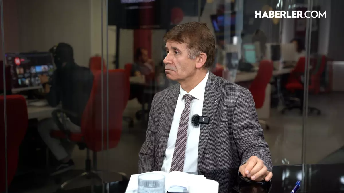 Prof. Dr. İrfan Kaya Ülger: ABD ile Pakistan arasında ciddi bir soğukluk var