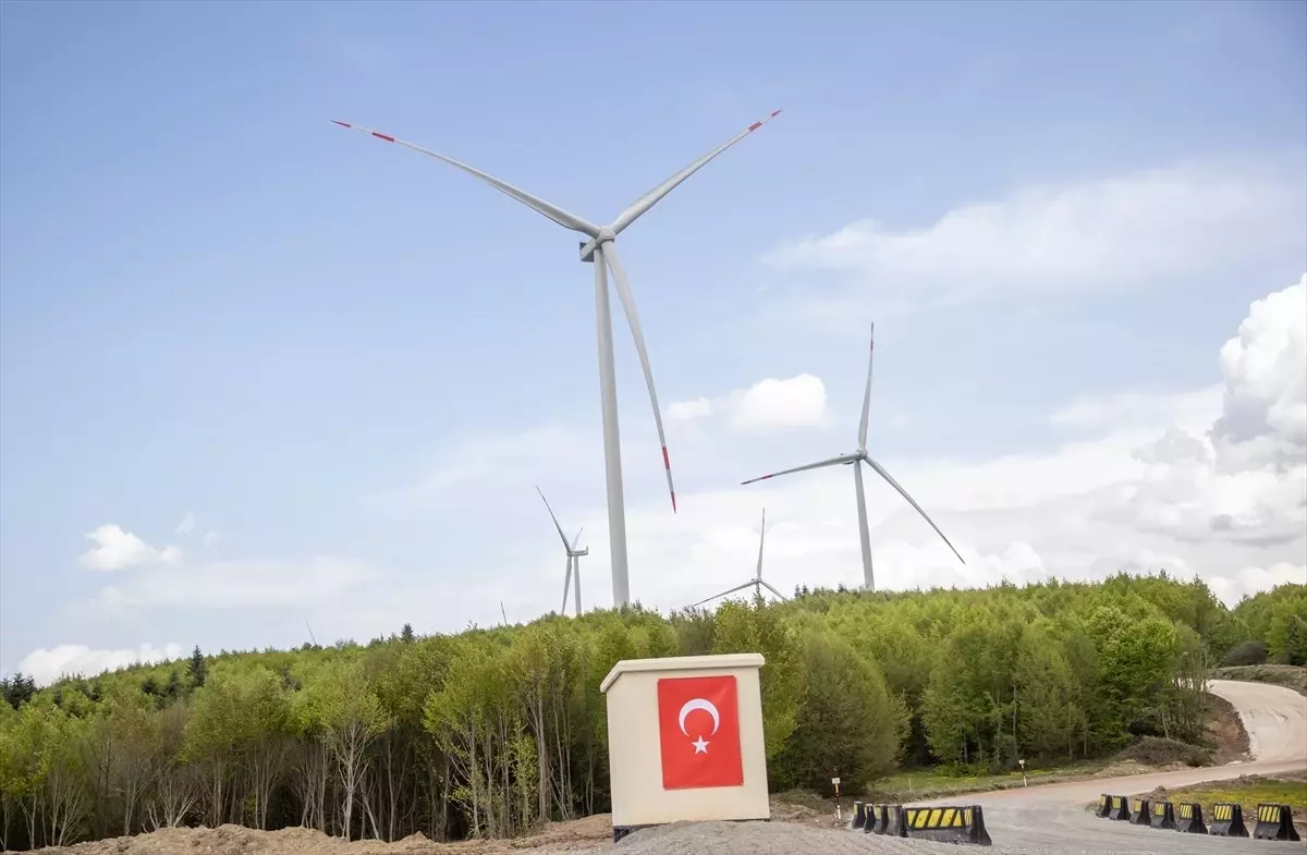Sakarya’da Eksim Rüzgar Enerji Santrali açıldı