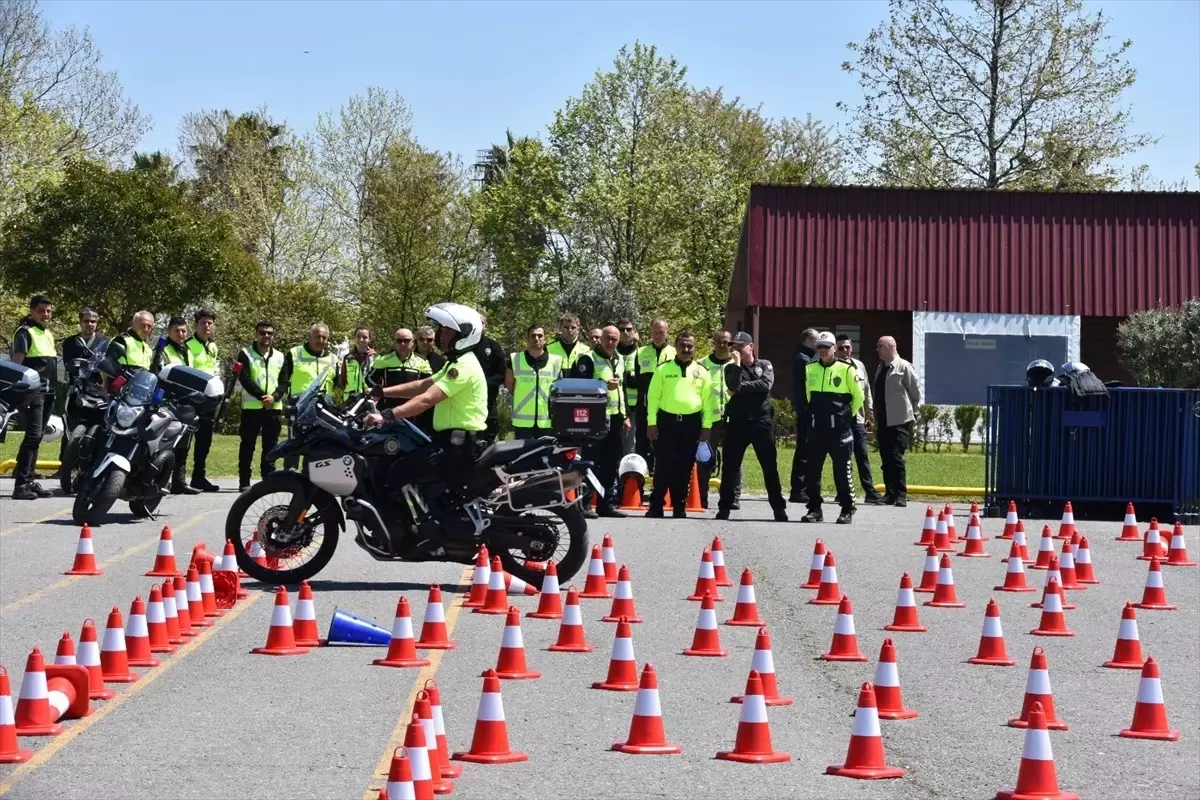 Samsun’da Motosikletli Polis Kursu Denetimi