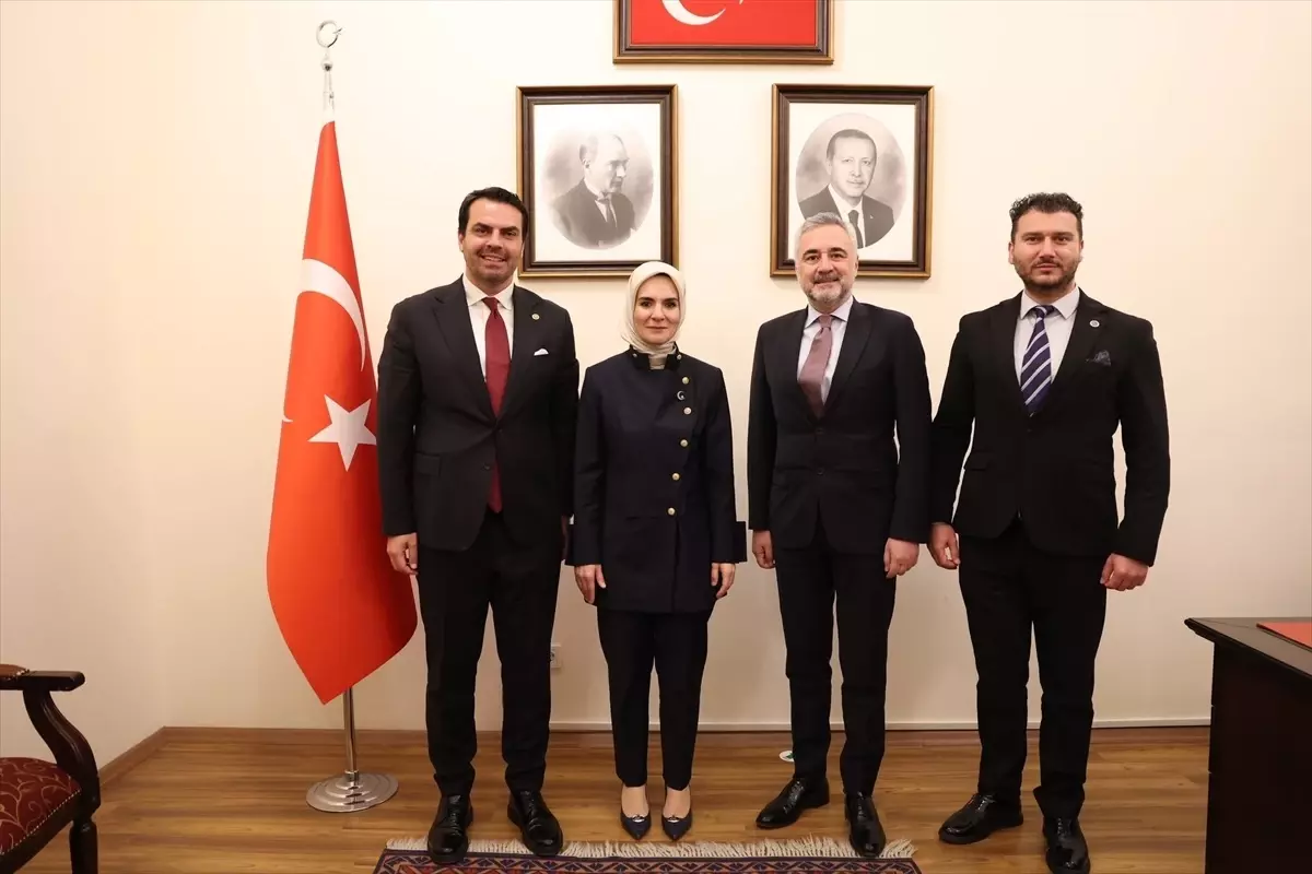 Sarıçam, Bakanları Ziyaret Etti