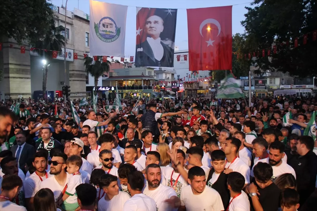 Serik Belediyespor 1. Lig’e Yükseldi