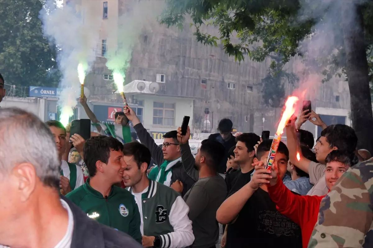 Serik Belediyespor’un Şampiyonluğu Coşkuyla Kutlandı
