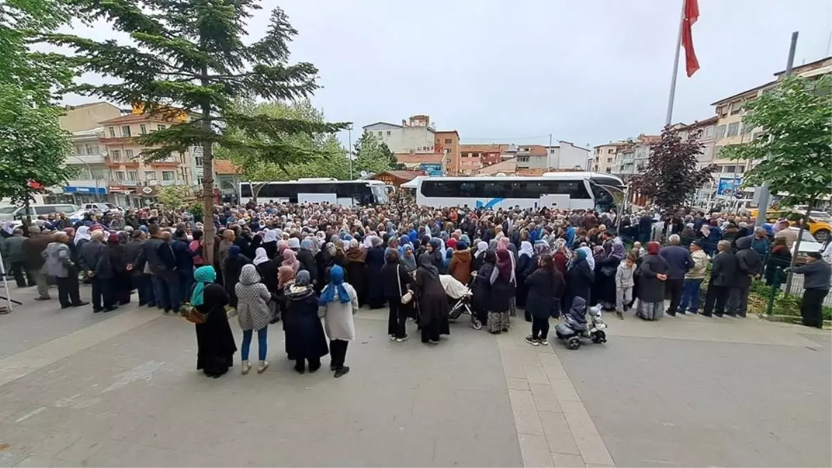 Simav’dan 80 Hacı Adayı Uğurlandı