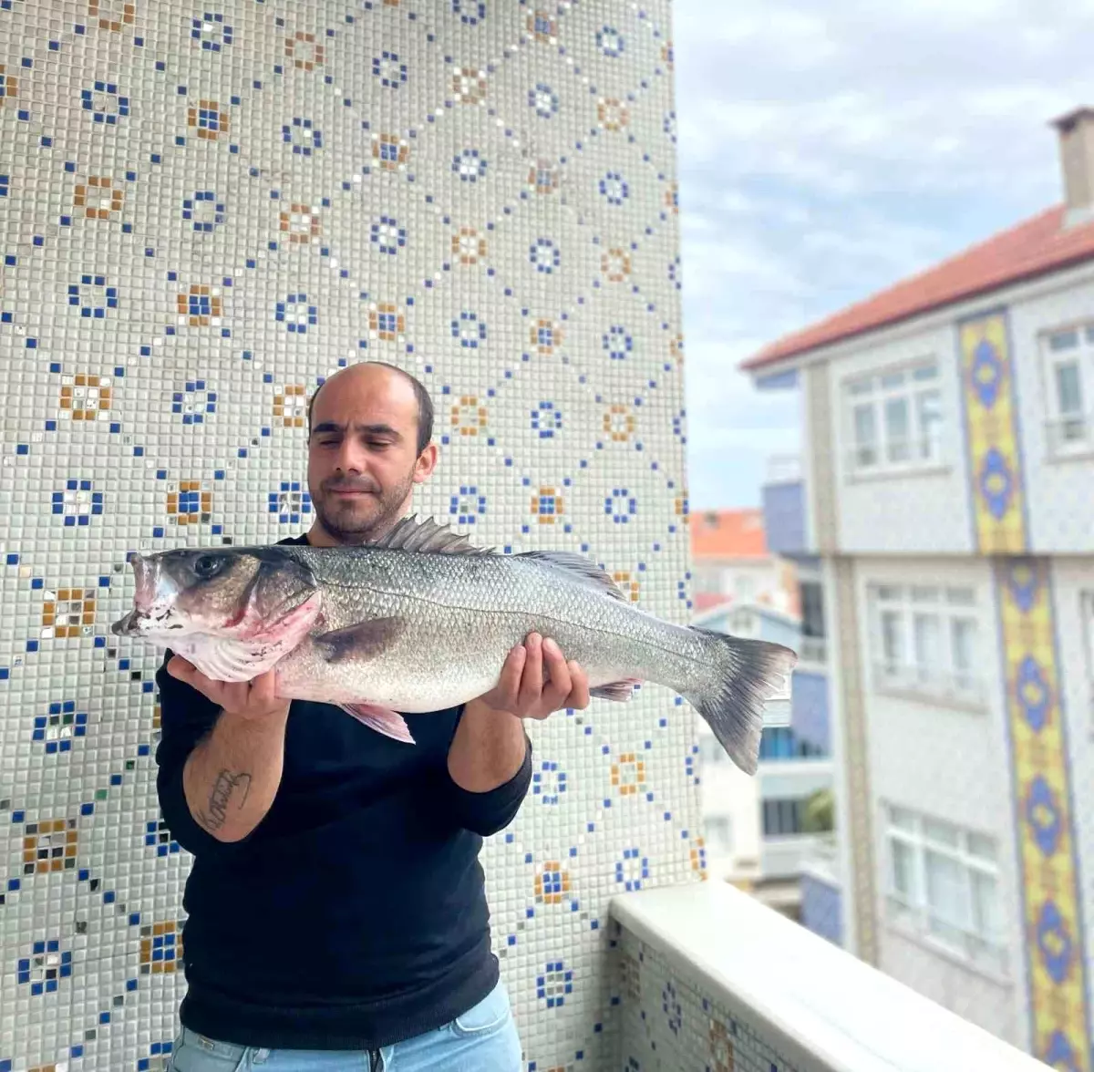 Sinop’ta 7,5 Kiloluk Dev Levrek Yakalandı