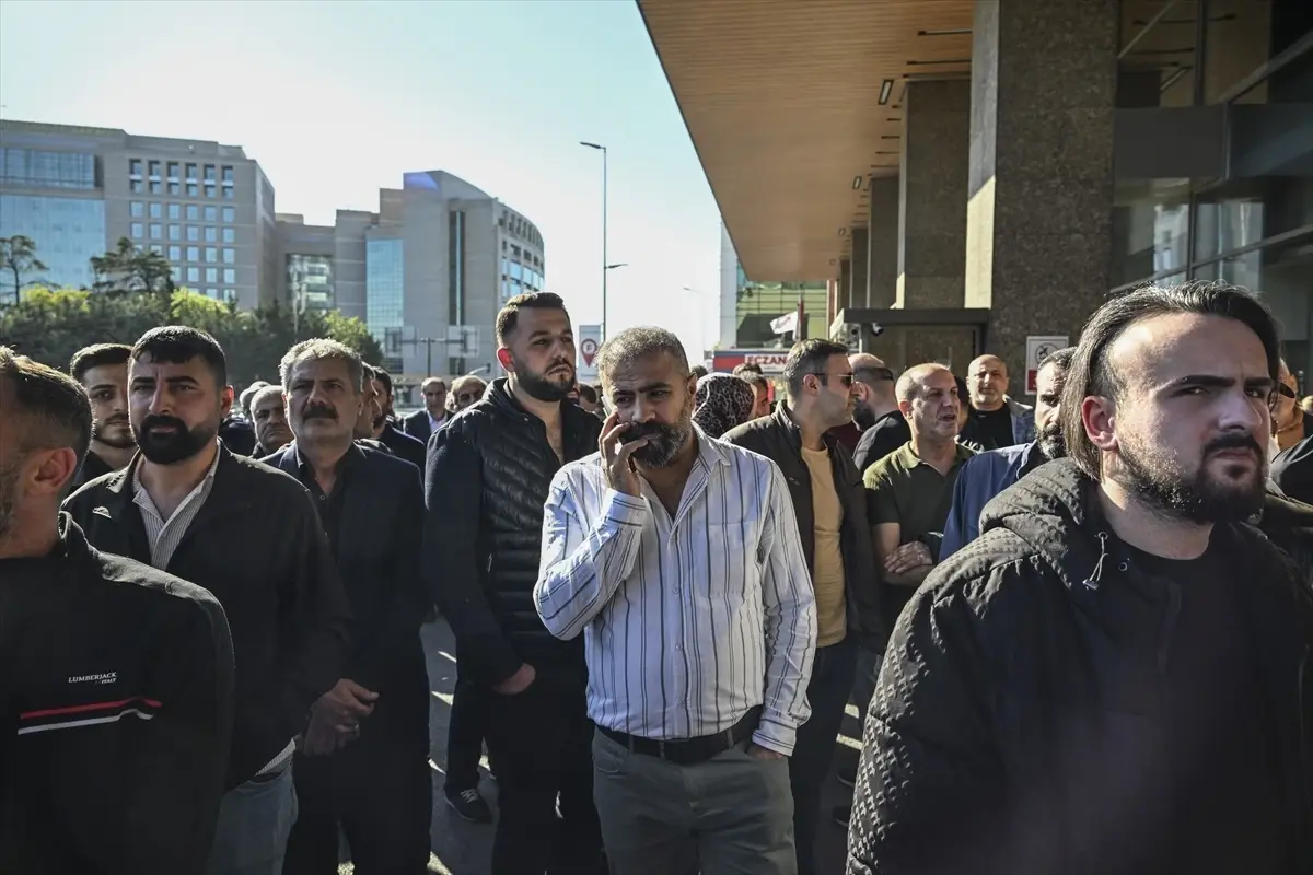 Sırrı Süreyya Önder’e Taziye Ziyareti