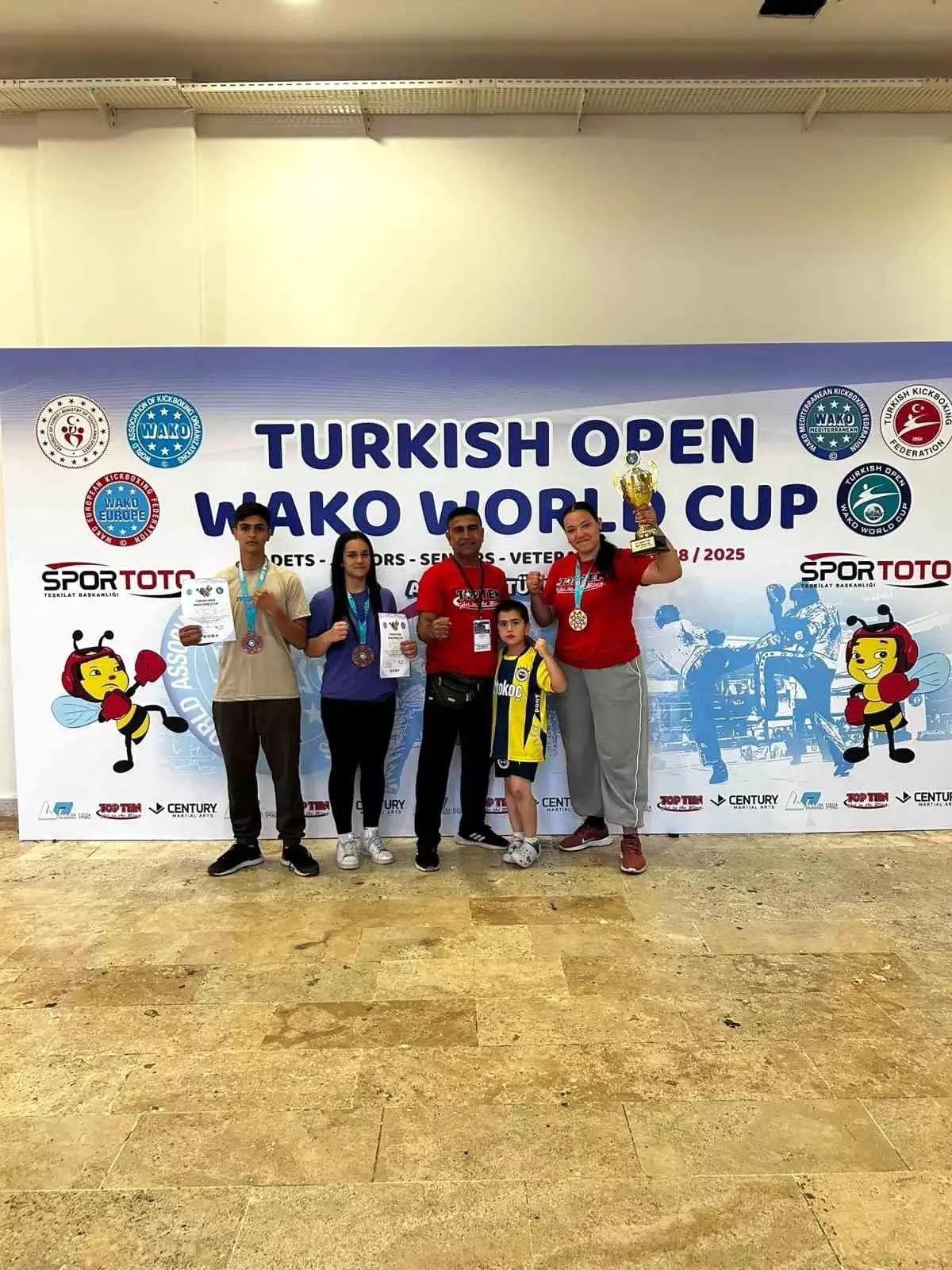 Söke’den Madalya Yağmuru