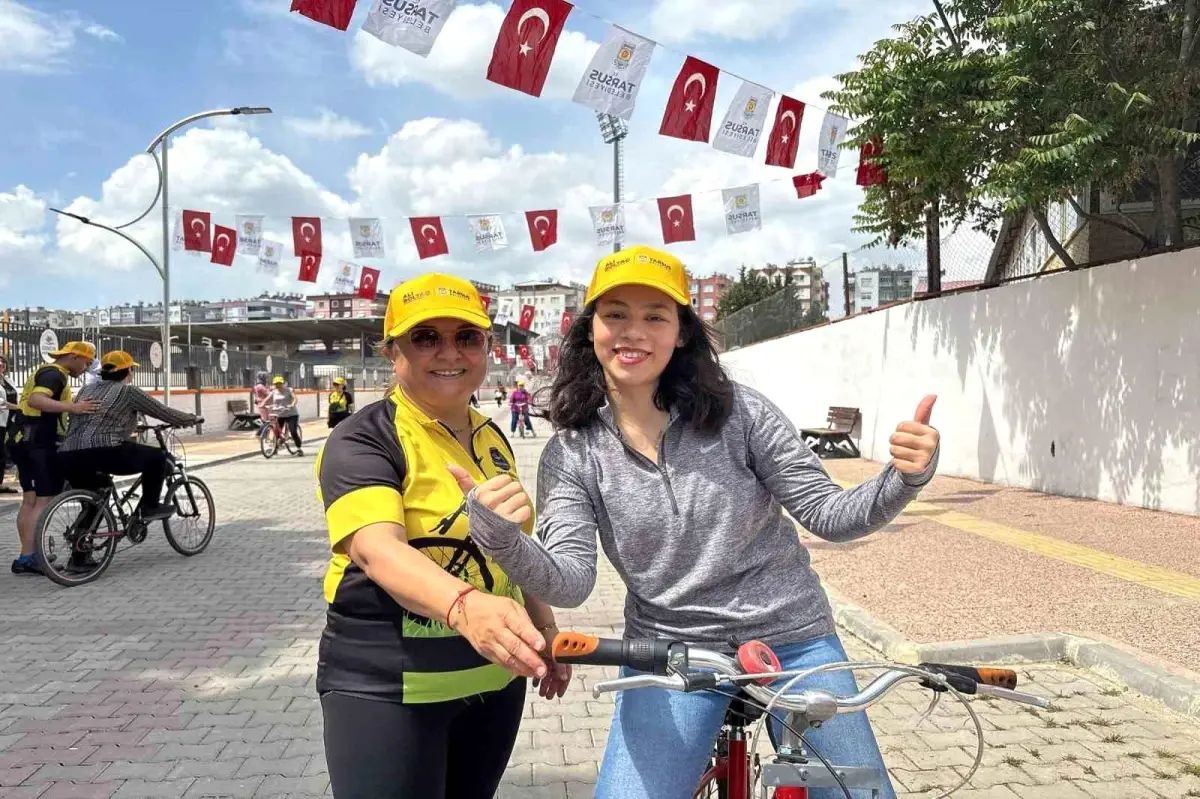 Tarsus’ta Kadınlara Bisiklet Eğitimi